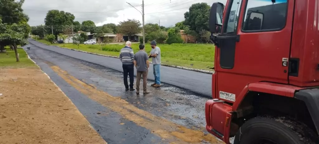 Prefeitura e Governo do Estado iniciam recapeamento em ruas de Caracol