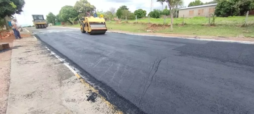 Prefeitura e Governo do Estado iniciam recapeamento em ruas de Caracol