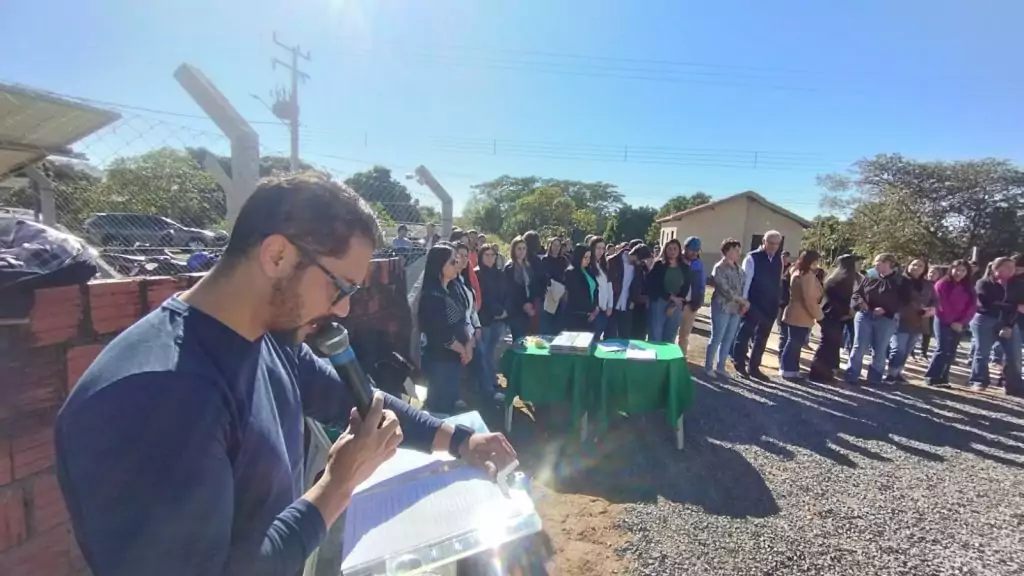 Prefeitura de Caracol entrega 26 novas casas e inaugura ponte de concreto