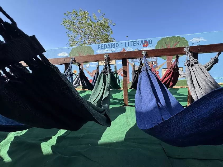 Prefeitura e Sicredi inauguram Redário Literário em Caracol