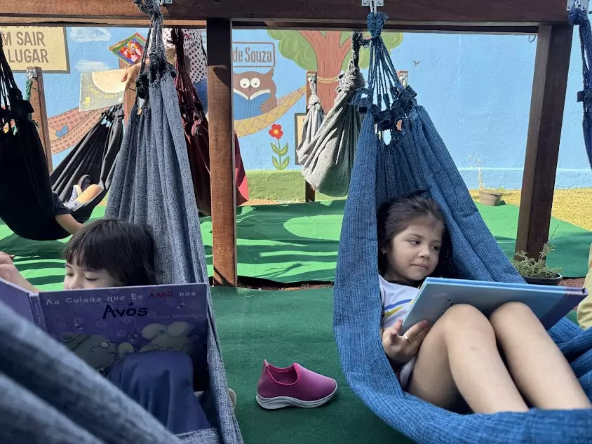 Prefeitura e Sicredi inauguram Redário Literário em Caracol