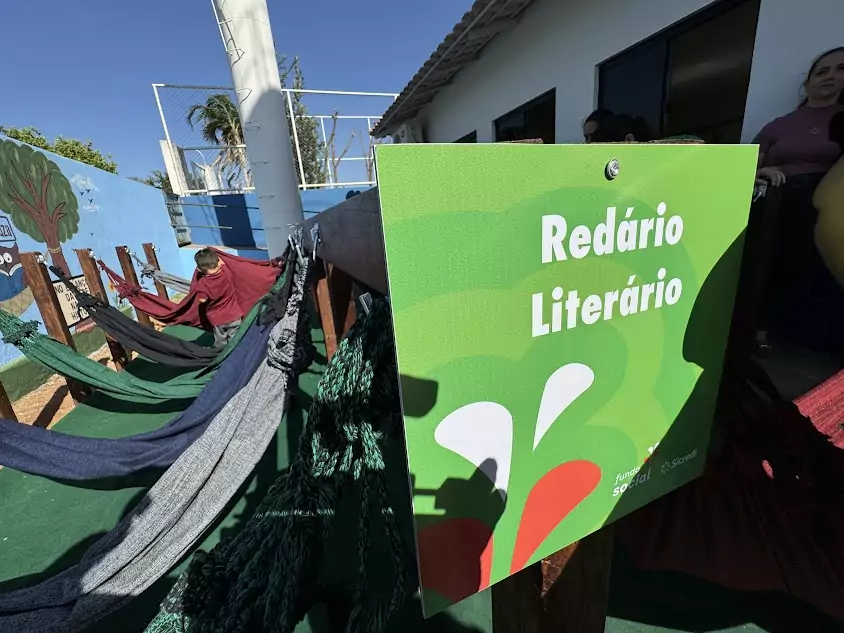 Prefeitura e Sicredi inauguram Redário Literário em Caracol