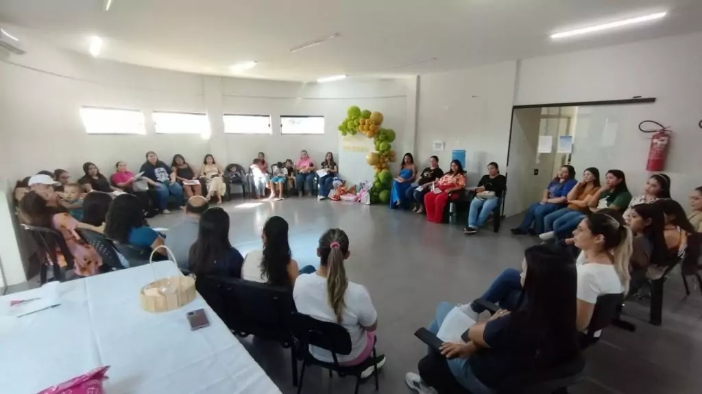 Caracol promove roda de conversa sobre a importância do aleitamento materno no Agosto Dourado Caracol promove roda de conversa sobre a importância do aleitamento materno no Agosto Dourado