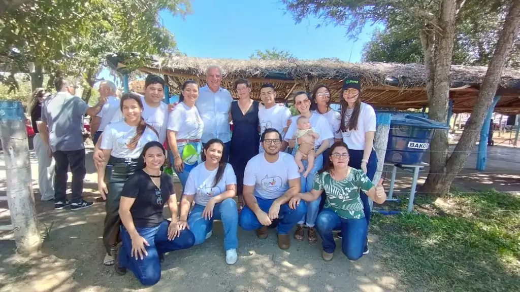 Prefeitura de Caracol promove almoço dançante para idosos do SCFV 60+ em parceria com Sicredi