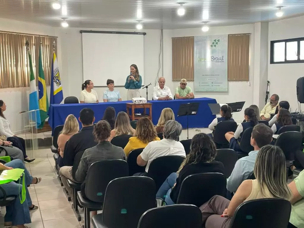 Caracol realiza Primeiro Fórum para Gestores Escolares com participação de municípios vizinhos