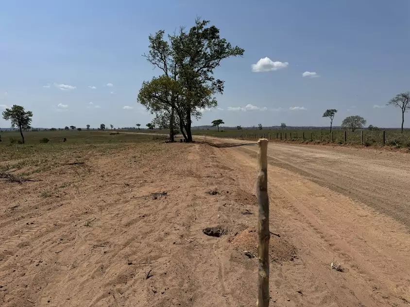 Secretaria de Obras de Caracol realiza manutenção preventiva em estradas rurais