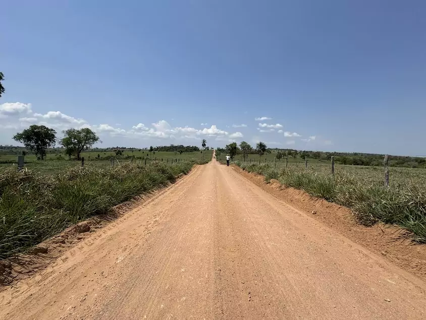 Secretaria de Obras de Caracol realiza manutenção preventiva em estradas rurais