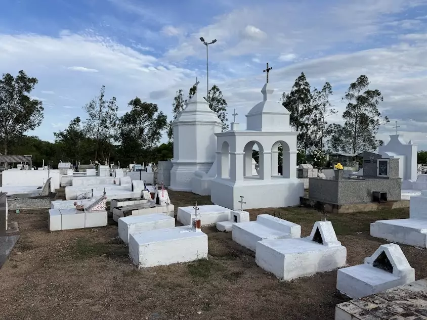 Prefeitura de Caracol organiza Cemitério Municipal para o Dia de Finados Prefeitura de Caracol organiza Cemitério Municipal para o Dia de Finados