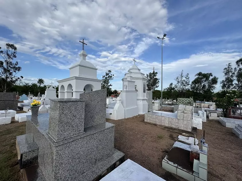 Prefeitura de Caracol organiza Cemitério Municipal para o Dia de Finados Prefeitura de Caracol organiza Cemitério Municipal para o Dia de Finados