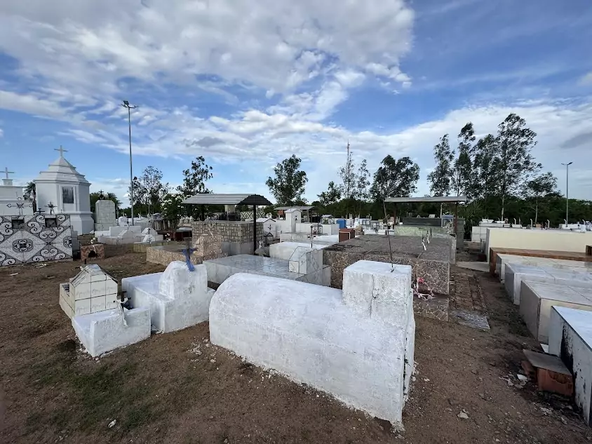 Prefeitura de Caracol organiza Cemitério Municipal para o Dia de Finados Prefeitura de Caracol organiza Cemitério Municipal para o Dia de Finados