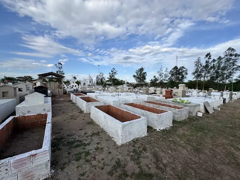 Prefeitura de Caracol organiza Cemitério Municipal para o Dia de Finados Prefeitura de Caracol organiza Cemitério Municipal para o Dia de Finados