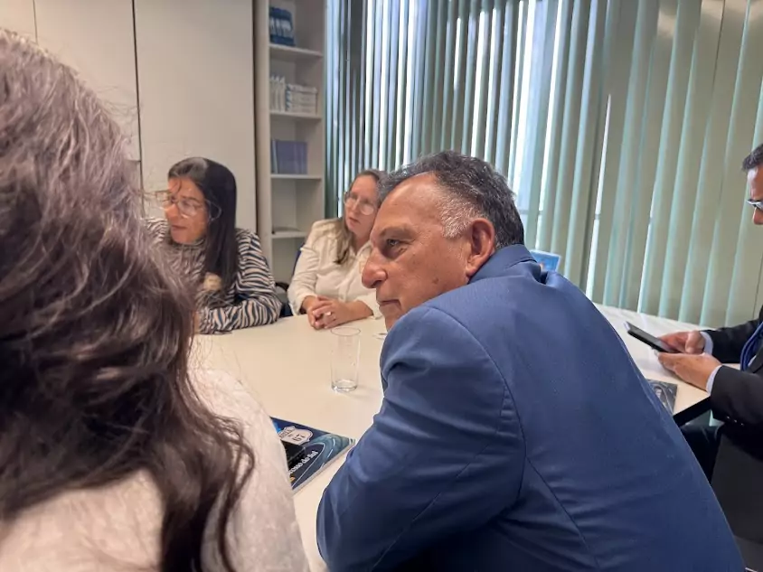 Prefeito Carlos Humberto Pagliosa e vereadores celebram resultados de viagem a Brasília