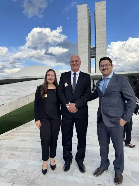 Prefeito Carlos Humberto Pagliosa e vereadores celebram resultados de viagem a Brasília