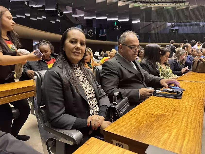 Prefeito Carlos Humberto Pagliosa e vereadores celebram resultados de viagem a Brasília