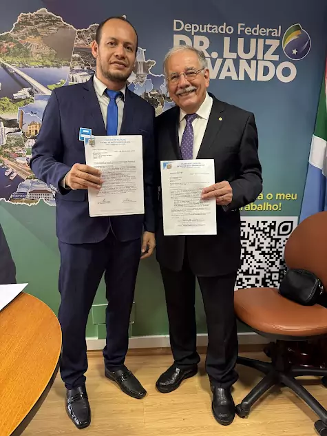 Prefeito Carlos Humberto Pagliosa e vereadores celebram resultados de viagem a Brasília
