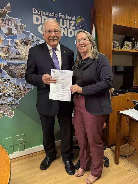 Prefeito Carlos Humberto Pagliosa e vereadores celebram resultados de viagem a Brasília