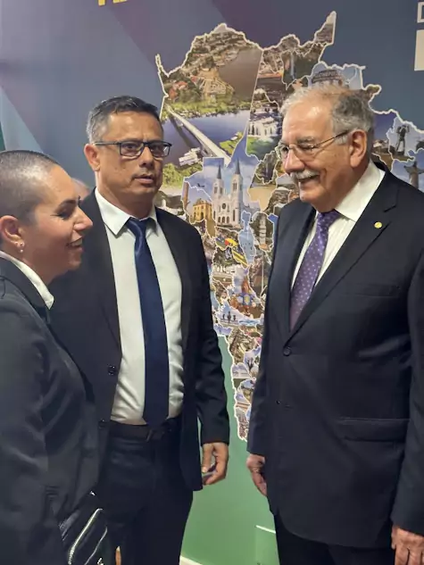 Prefeito Carlos Humberto Pagliosa e vereadores celebram resultados de viagem a Brasília