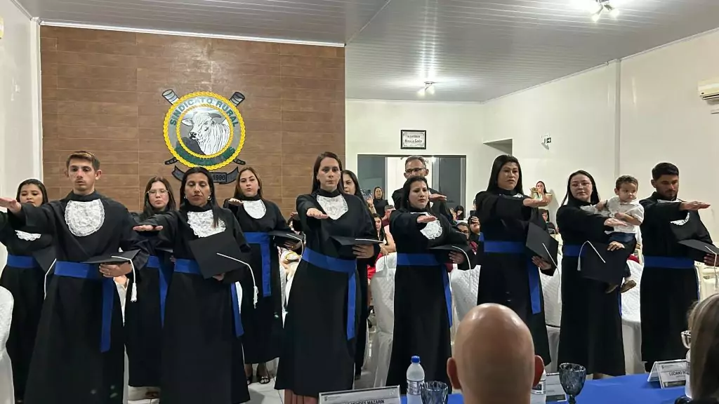 Caracol celebra formatura da primeira turma do Curso Técnico em Administração do Instituto Federal Caracol celebra formatura da primeira turma do Curso Técnico em Administração do Instituto Federal