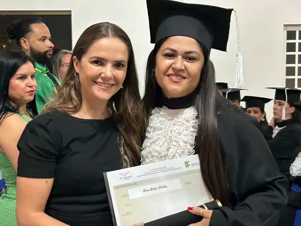 Caracol celebra formatura da primeira turma do Curso Técnico em Administração do Instituto Federal Caracol celebra formatura da primeira turma do Curso Técnico em Administração do Instituto Federal