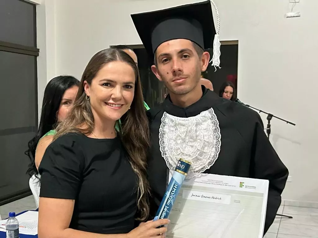 Caracol celebra formatura da primeira turma do Curso Técnico em Administração do Instituto Federal Caracol celebra formatura da primeira turma do Curso Técnico em Administração do Instituto Federal