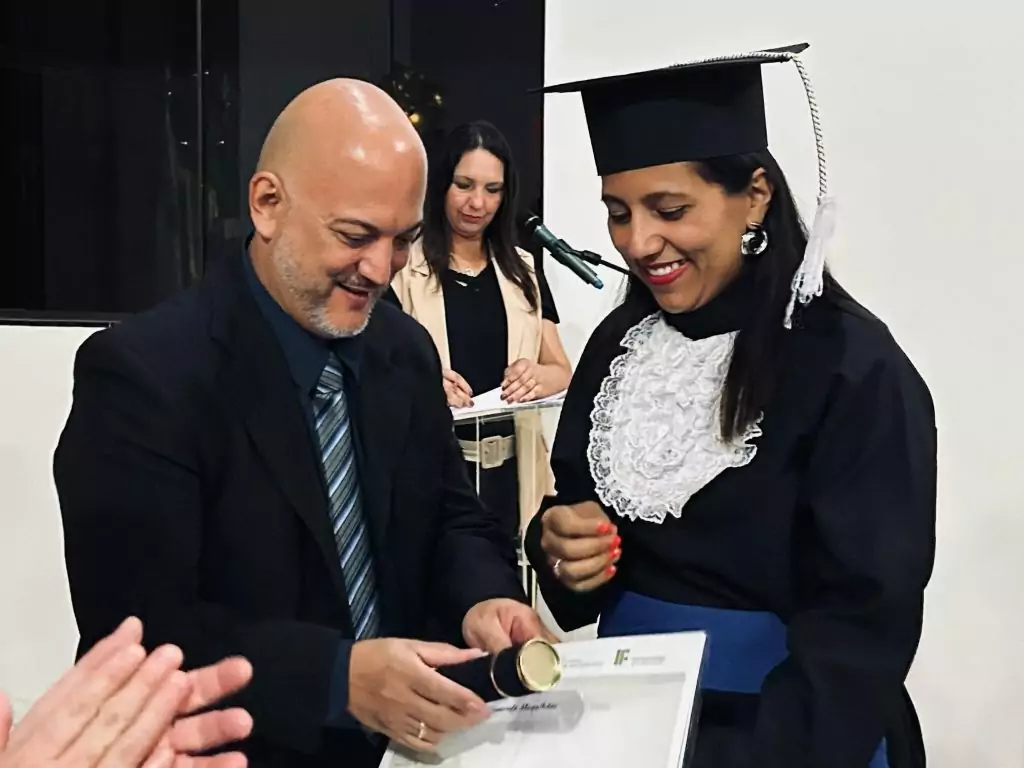 Caracol celebra formatura da primeira turma do Curso Técnico em Administração do Instituto Federal Caracol celebra formatura da primeira turma do Curso Técnico em Administração do Instituto Federal