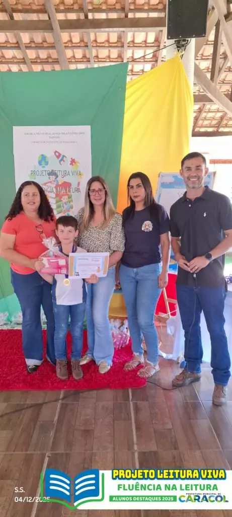 Projeto Leitura Viva premia alunos destaques de 2025 em Caracol