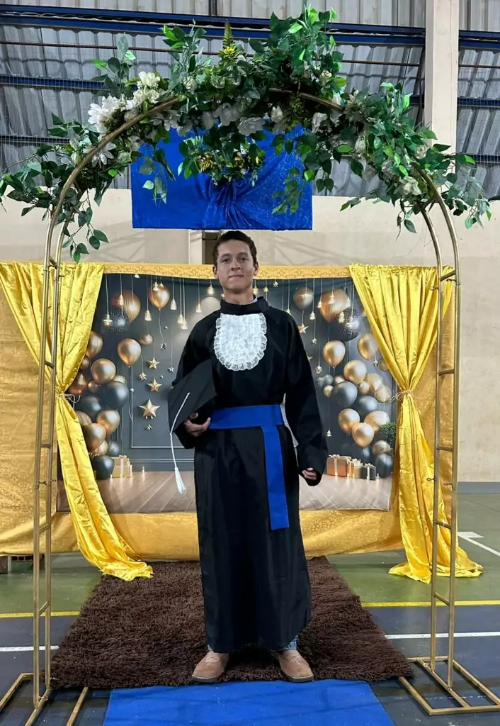 Formatura do 9º ano da Escola João José Leite da Silva marca encerramento de ciclo em Caracol