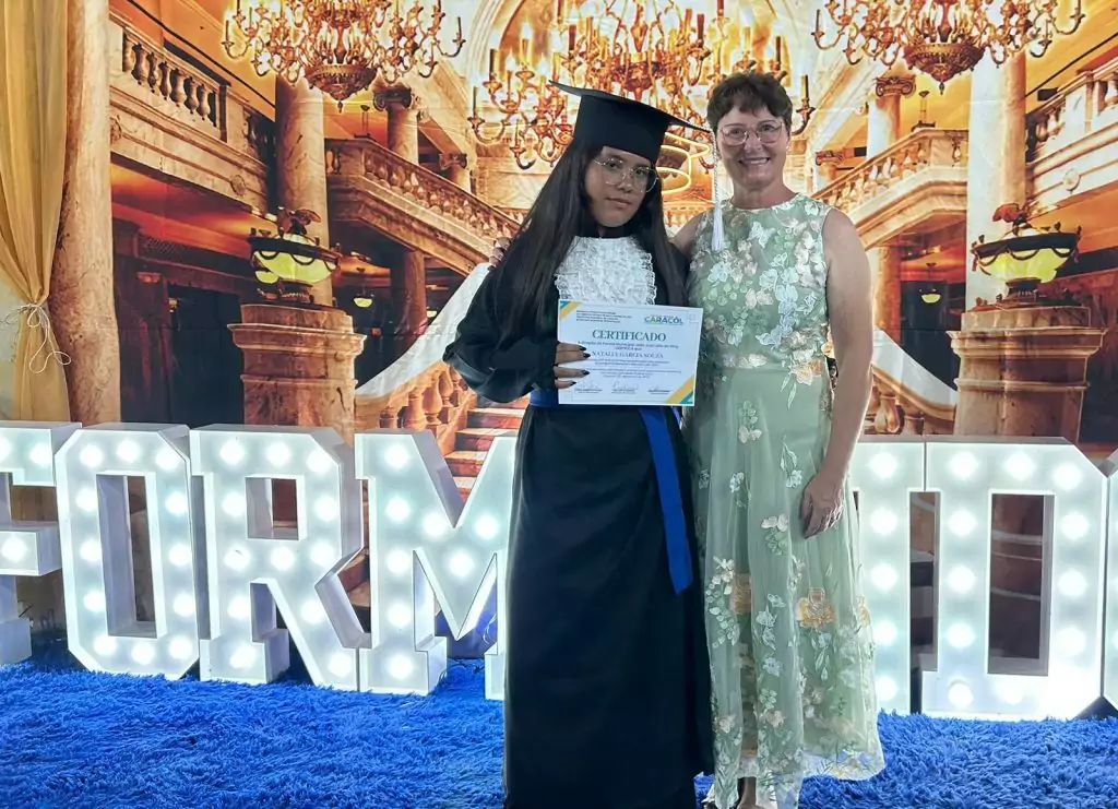 Formatura do 9º ano da Escola João José Leite da Silva marca encerramento de ciclo em Caracol