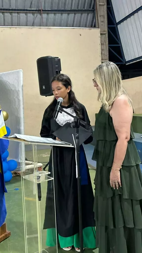 Formatura do 9º ano da Escola João José Leite da Silva marca encerramento de ciclo em Caracol