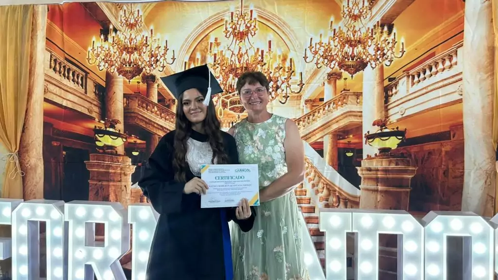 Formatura do 9º ano da Escola João José Leite da Silva marca encerramento de ciclo em Caracol