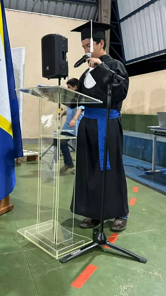 Formatura do 9º ano da Escola João José Leite da Silva marca encerramento de ciclo em Caracol