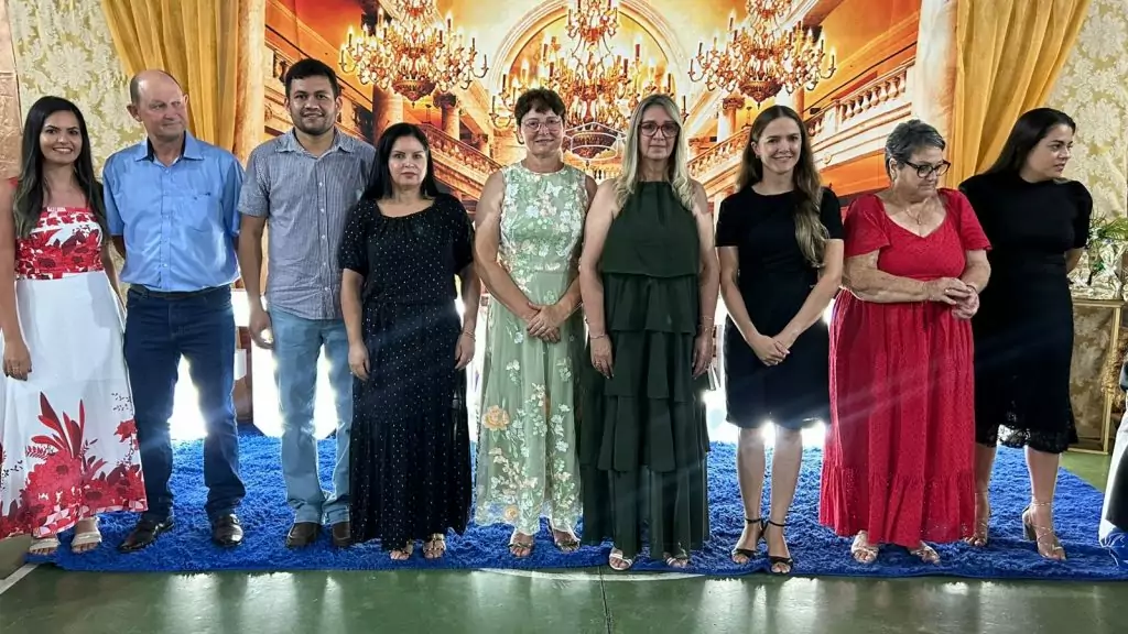 Formatura do 9º ano da Escola João José Leite da Silva marca encerramento de ciclo em Caracol