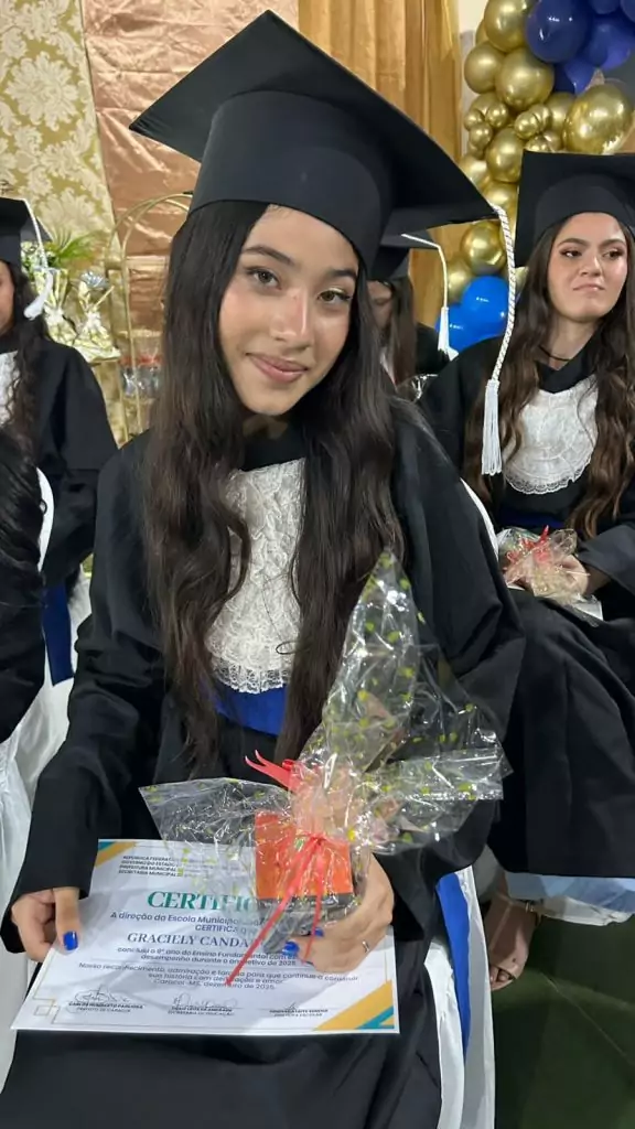 Formatura do 9º ano da Escola João José Leite da Silva marca encerramento de ciclo em Caracol
