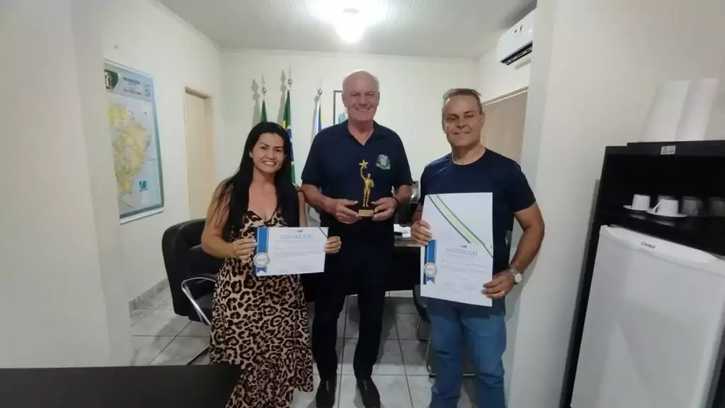 Prefeitura de Caracol conquista selo 5 estrelas no Ranking CETRAN de Boas Práticas no Trânsito Prefeitura de Caracol conquista selo 5 estrelas no Ranking CETRAN de Boas Práticas no Trânsito