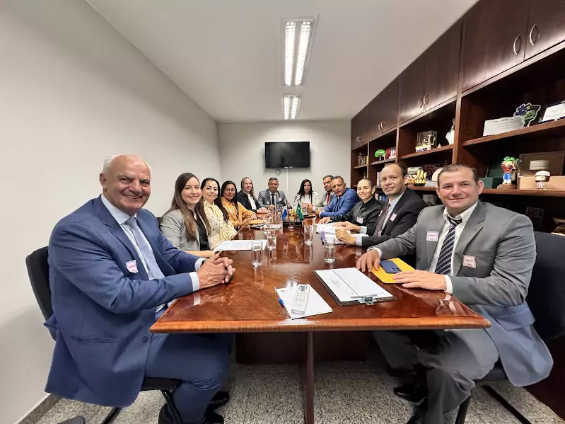 Prefeito Neco e vereadores de Caracol cumprem agenda positiva em Brasília