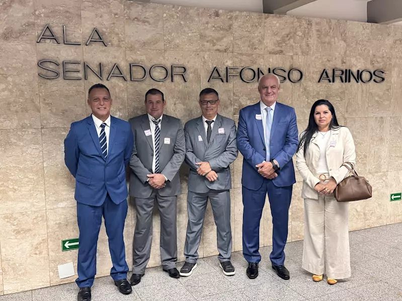 Prefeito Neco e vereadores de Caracol cumprem agenda positiva em Brasília