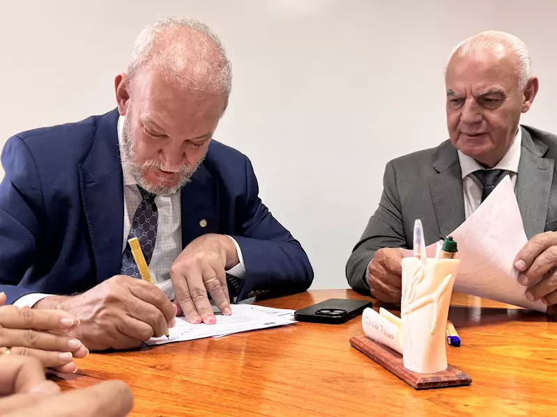 Prefeito Neco e vereadores de Caracol cumprem agenda positiva em Brasília