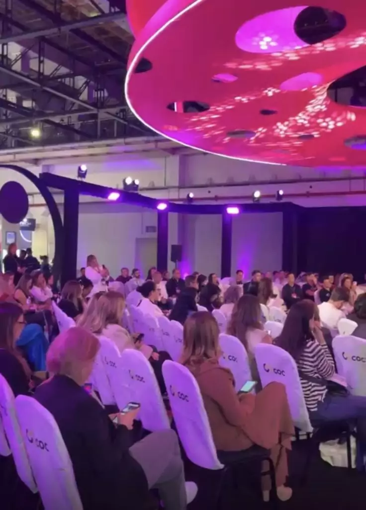 Secretária Thaiz Leite participa da BETT Brasil em São Paulo